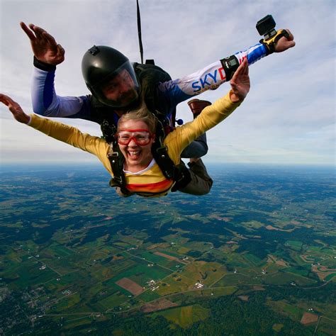 skydiving wisconsin
